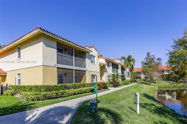 Building Photo - 1249 SW 46th Ave