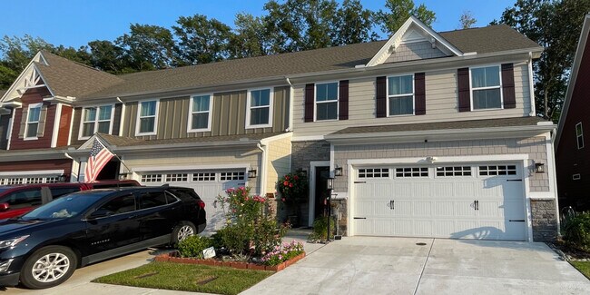 Building Photo - 515 Eldridge Ln