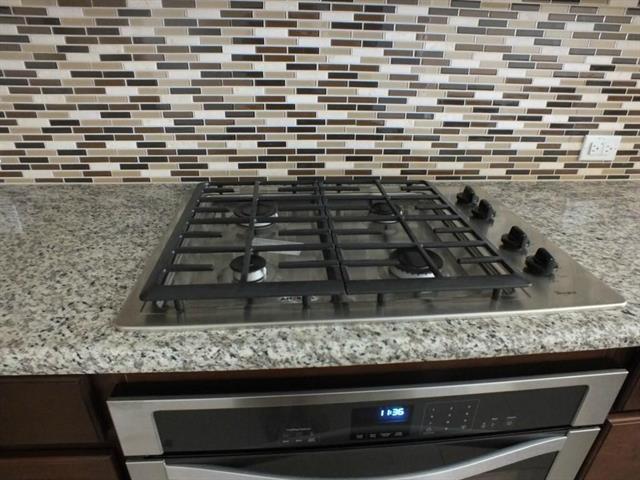 Building Photo - 620 Calliopsis St