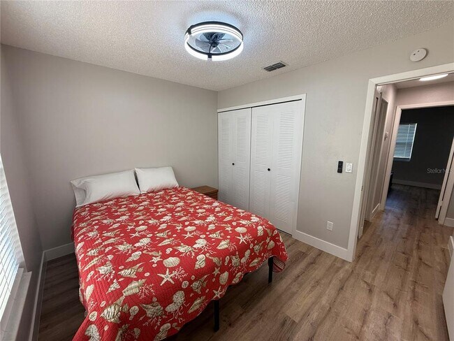 Building Photo - 9831 87th St N