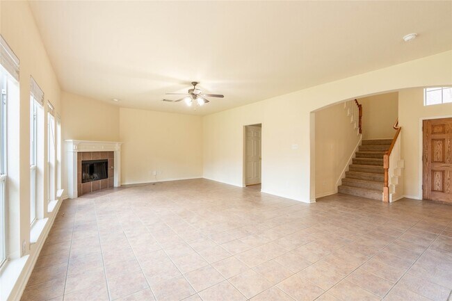 Building Photo - 4500 Carmel Mountain Dr