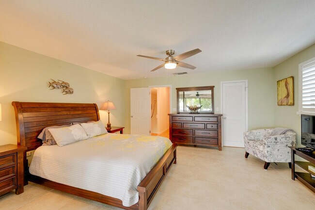 Building Photo - 97652 Overseas Hwy