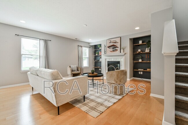 Building Photo - 8189 Admirals Landing Pl