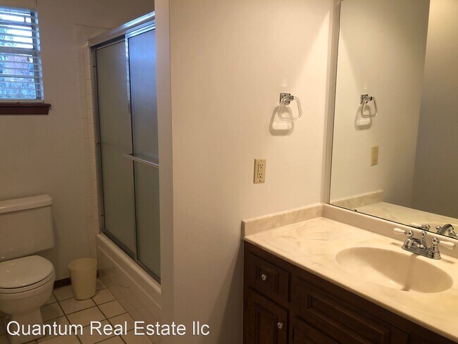 Building Photo - 3 br, 2 bath House - 10114 CAMBRIDGE PL
