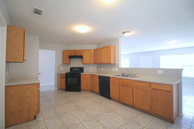Building Photo - 6515 Bryant Park Ct