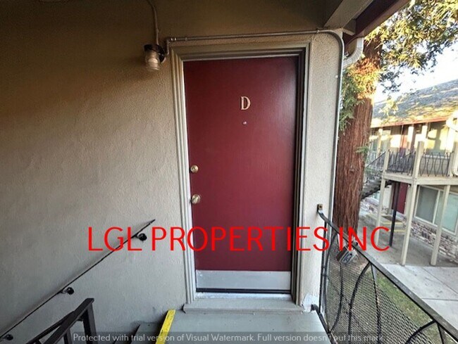 Building Photo - MontTrust2623