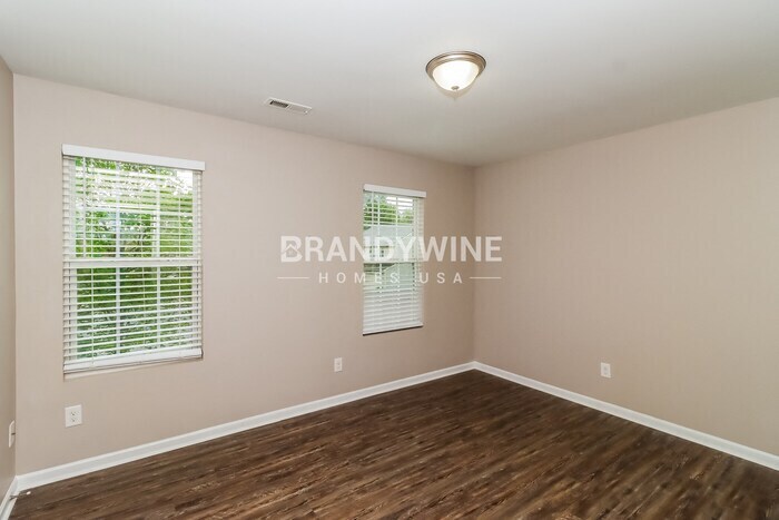 Building Photo - 4650 Esmeralda Drive