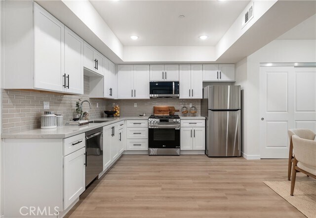 Building Photo - 1303 Orange Grove Ave