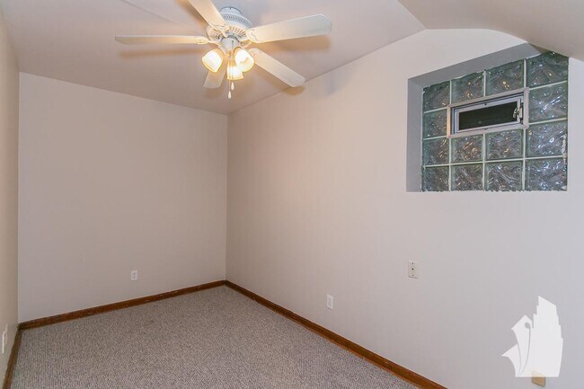 Building Photo - 1 bedroom in Chicago IL 60622