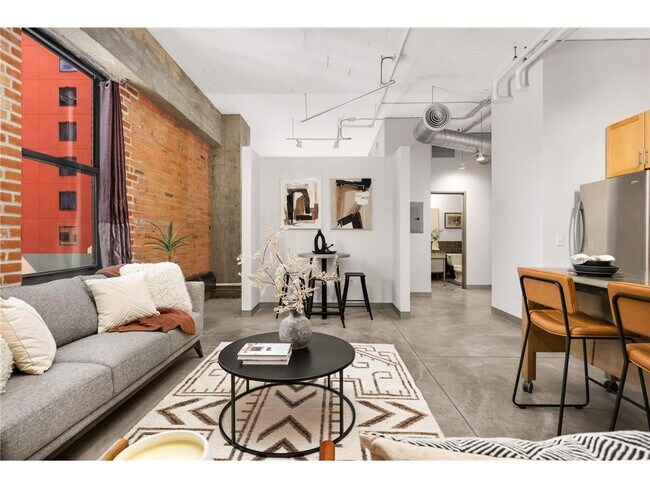 Building Photo - 250 Park Ave