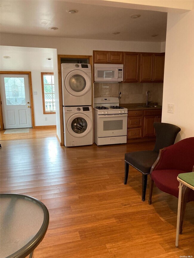 59 Plandome Rd 59 Plandome Rd Manhasset NY 11030 Apartment Finder