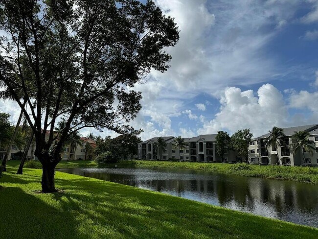 Building Photo - 4151 San Marino Blvd