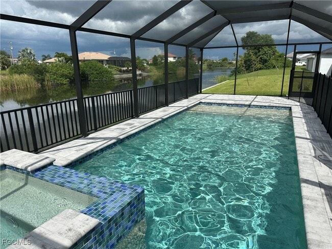 Building Photo - 1007 NW 8th Terrace