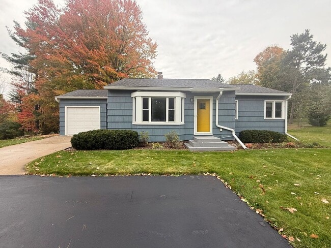 Primary Photo - 3 Bed 1 Bath Single Family Home in Wausau