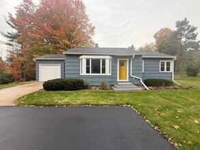 Building Photo - 3 Bed 1 Bath Single Family Home in Wausau