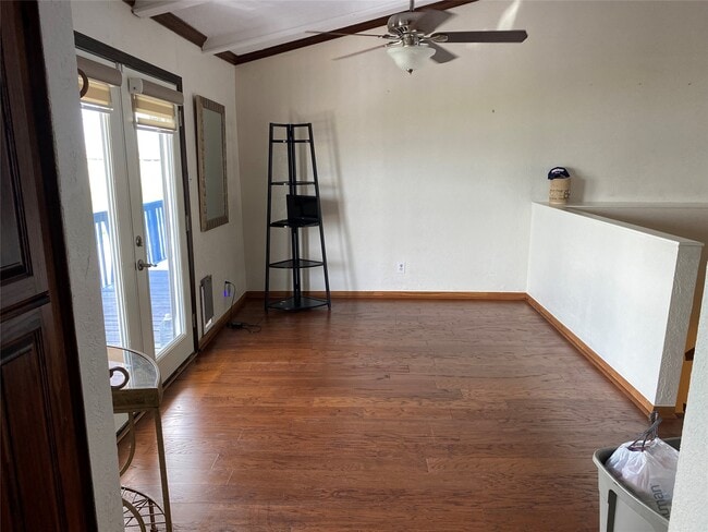Building Photo - 16 N White Heron Dr