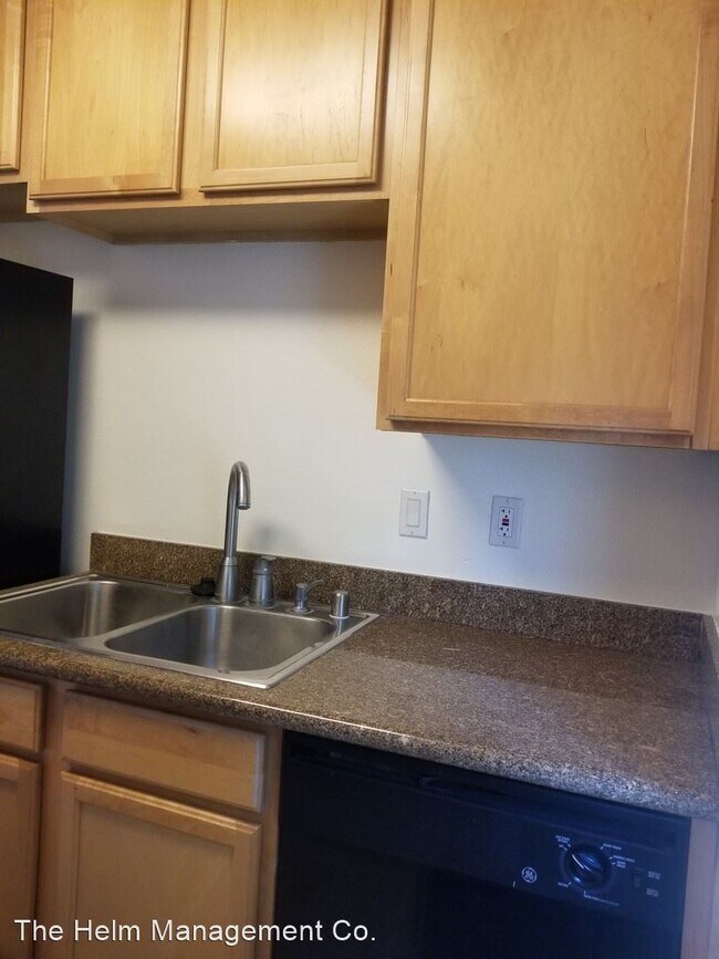 Building Photo - Studio, 1 bath House - 6101 Adelaide Ave U...