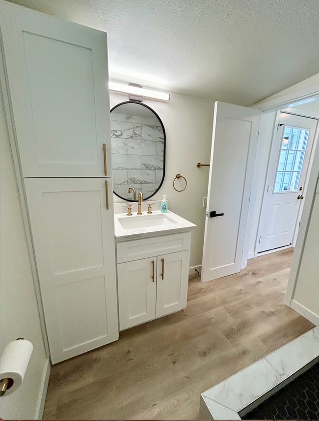 Building Photo - West Seattle/Pigeon Point Home