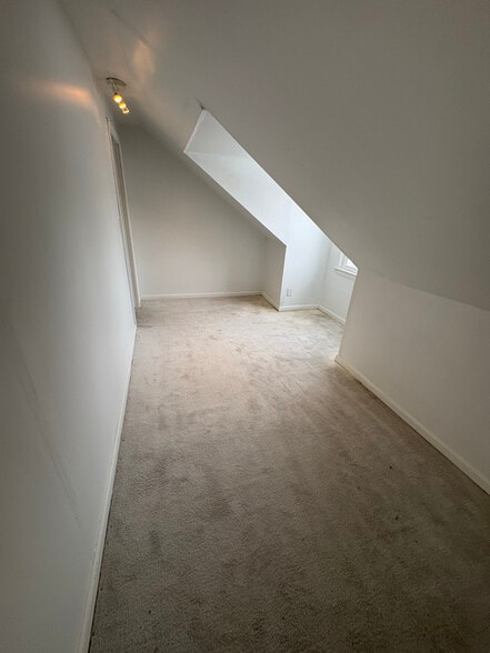 Building Photo - 14550 Southfield Fwy