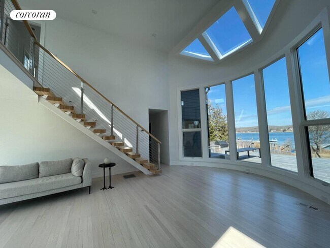 Building Photo - 54 Westmoreland Dr