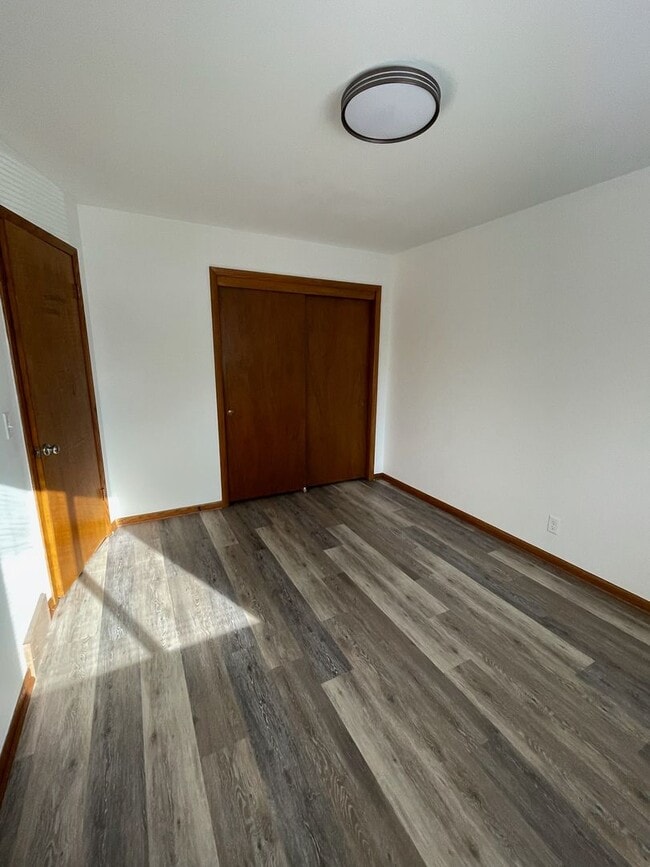 Building Photo - 19-21 Northside