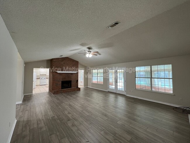 Building Photo - 6069 Breckenridge Dr