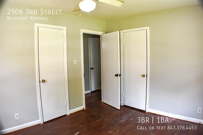 Building Photo - 2906 3rd St