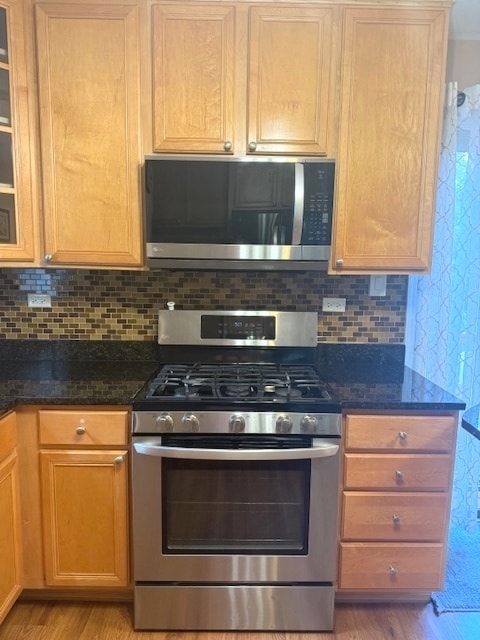 Building Photo - 2121 Pepperwood Ln