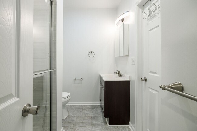 Building Photo - 6 N 18th St