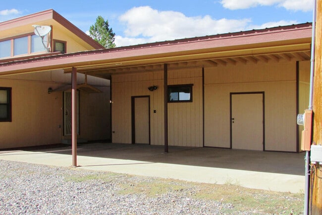 Building Photo - Unique 2 Bedroom with Large Office of US 64