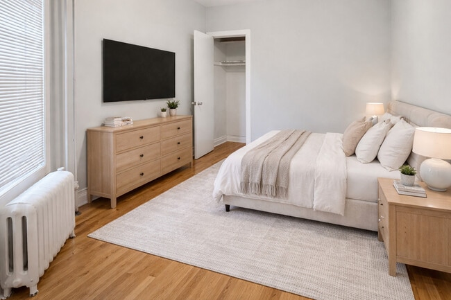 Building Photo - 2340 N Tripp Ave