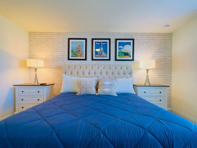 Building Photo - 2463 Tangier Dr