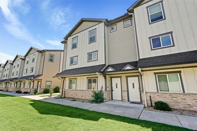 Building Photo - 12603 Telge Rd