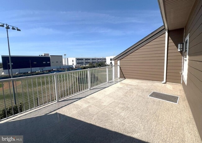 Building Photo - 3092 Alan Shepard St