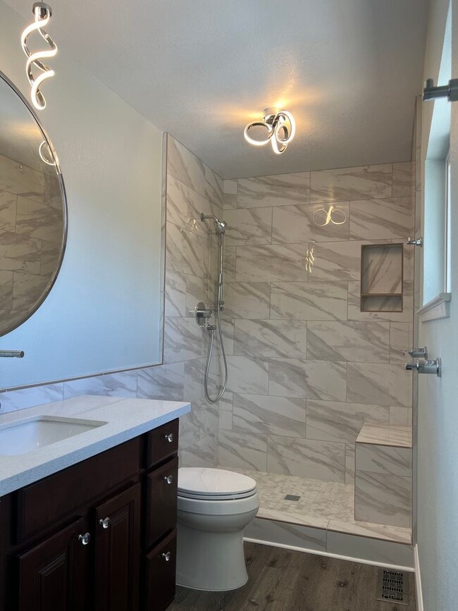 Building Photo - Coming Soon - Spacious Fully Remodeled and Upgraded Hidden Valley Home