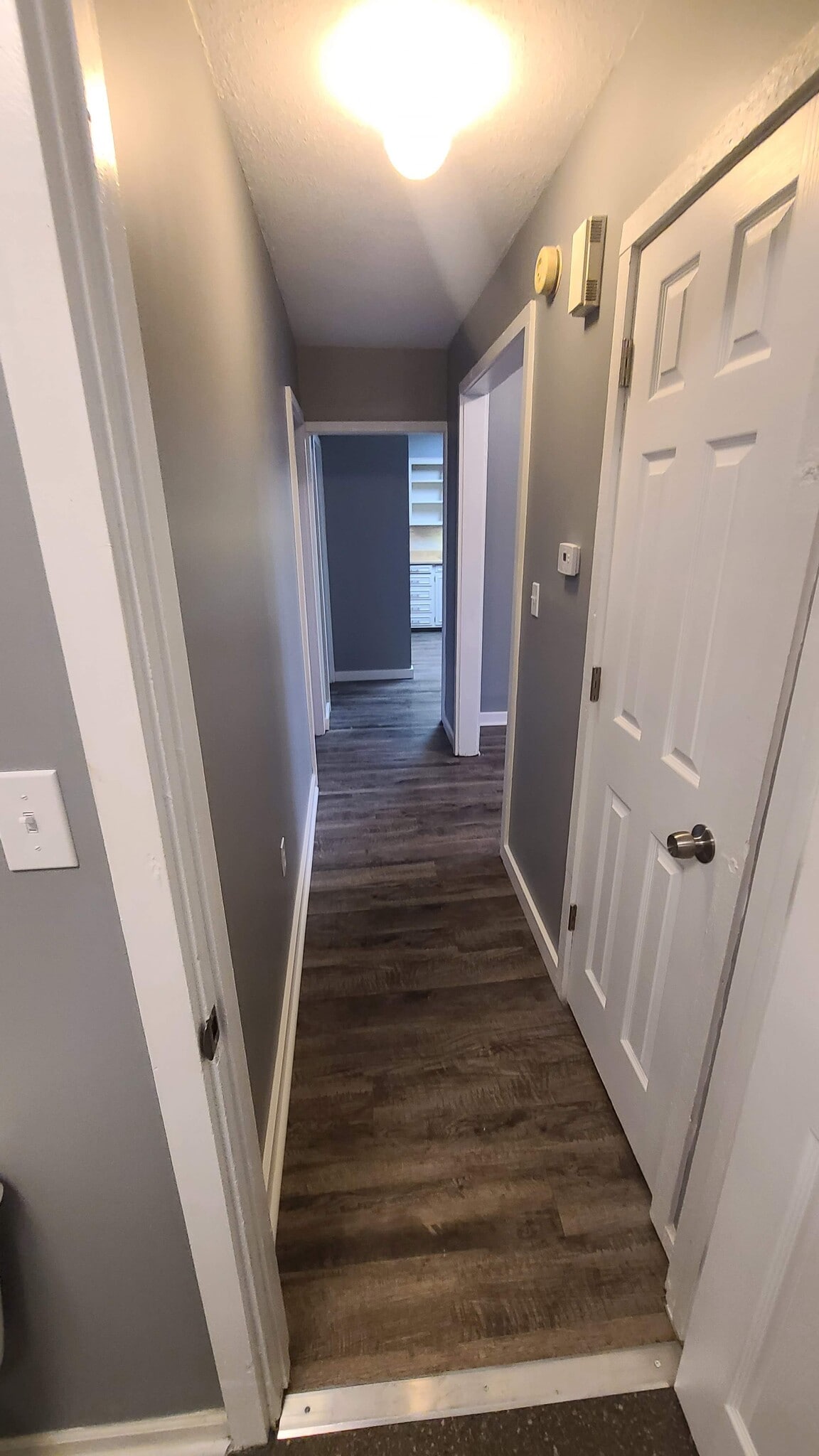 Building Photo - 225 Lexington Rd