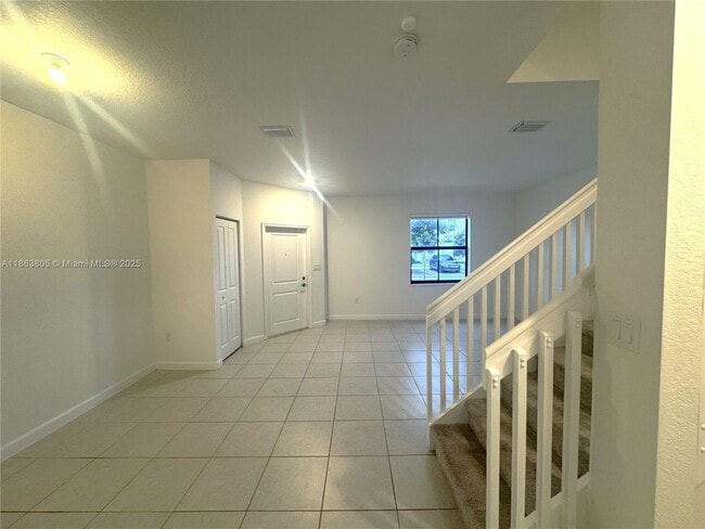 Building Photo - 12945 SW 232nd Ln
