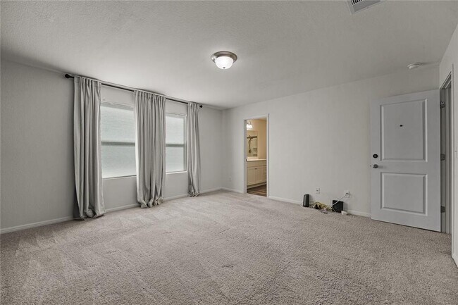 Building Photo - 305 Redfish Ln