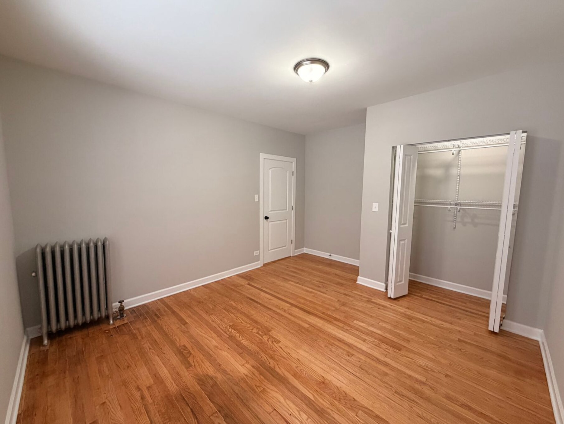 Building Photo - 2609 N Kostner Ave