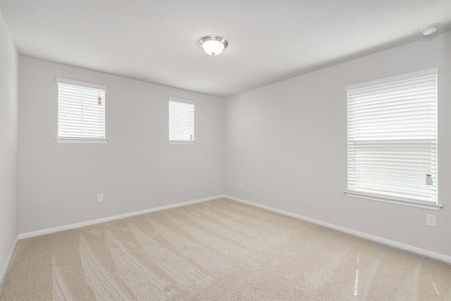 Building Photo - 6505 Ranchito Dr
