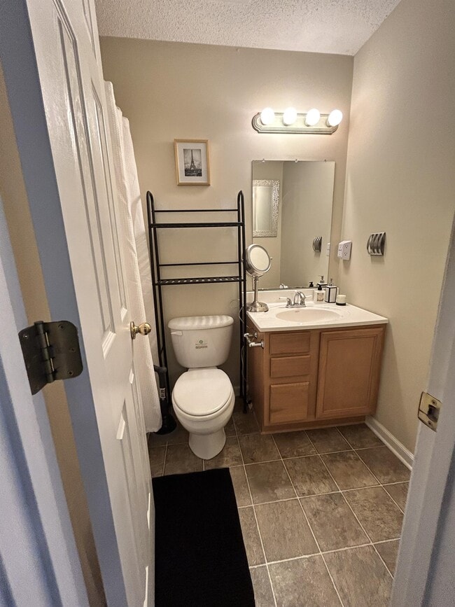 Building Photo - 107 Ashley Way