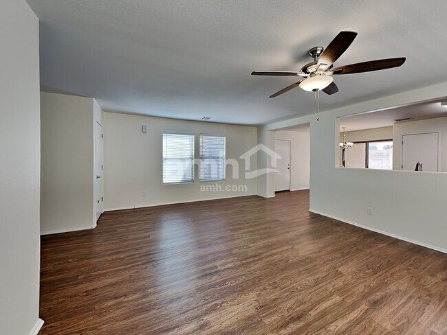 Building Photo - 17182 N 184th Drive