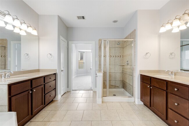 Building Photo - 1227 Martinez Ct