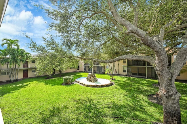 Building Photo - 7173 Orange Dr