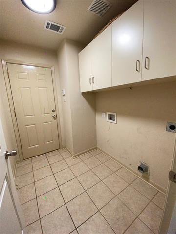 Building Photo - 9105 Tidball Dr