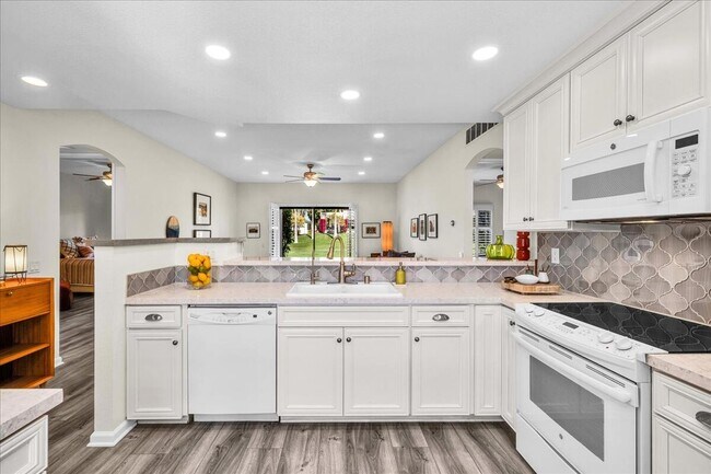 Building Photo - 67278 S Chimayo Dr