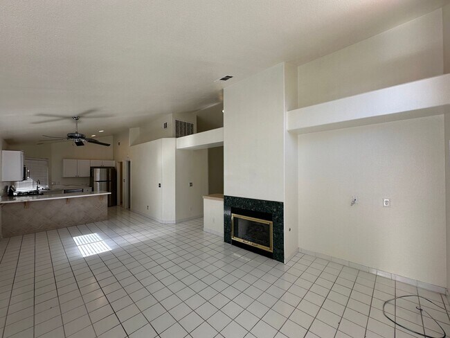 Building Photo - Alta View Estate