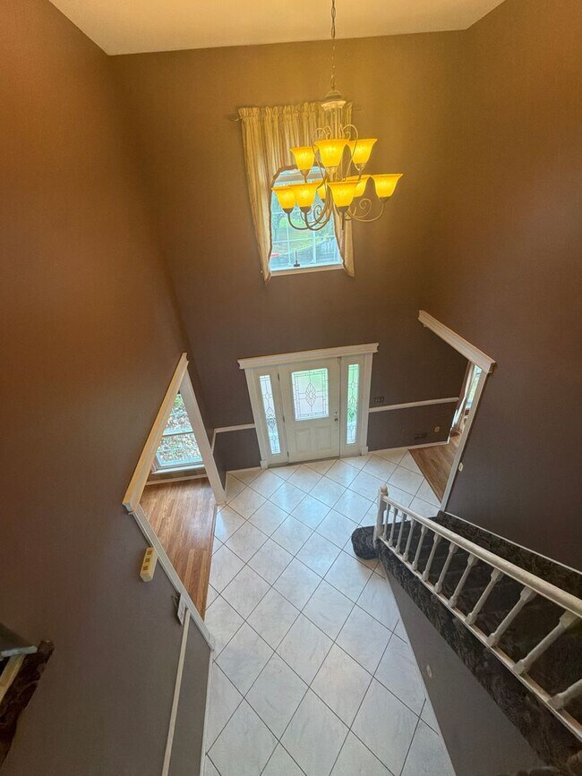 Building Photo - 4-Bedroom Home in Howell