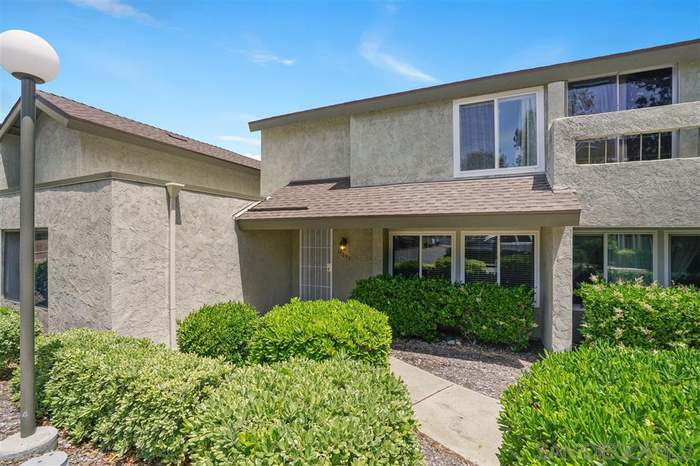 Building Photo - 11043 Clairemont Mesa Blvd