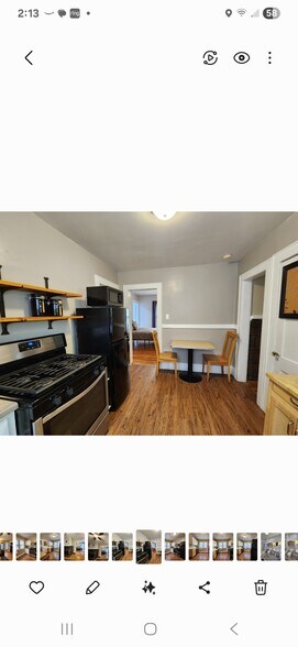 Building Photo - 236 Woodbine Ave